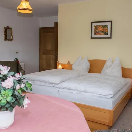 Kreuzhof Seefeld 3*