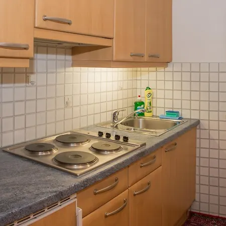 Kreuzhof Seefeld فندق مبيت وإفطار