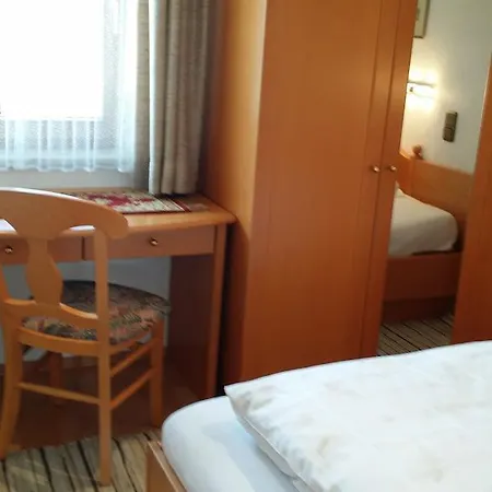 فندق مبيت وإفطار Kreuzhof Seefeld