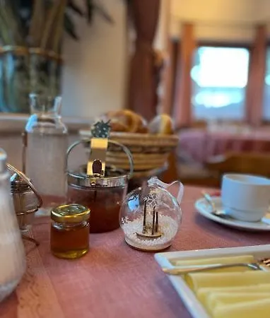 Couette-café Kreuzhof 3*