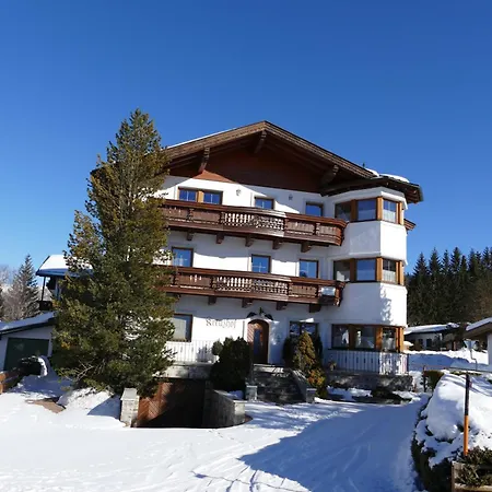 Kreuzhof Seefeld 3* سيفيلد ان تيرول