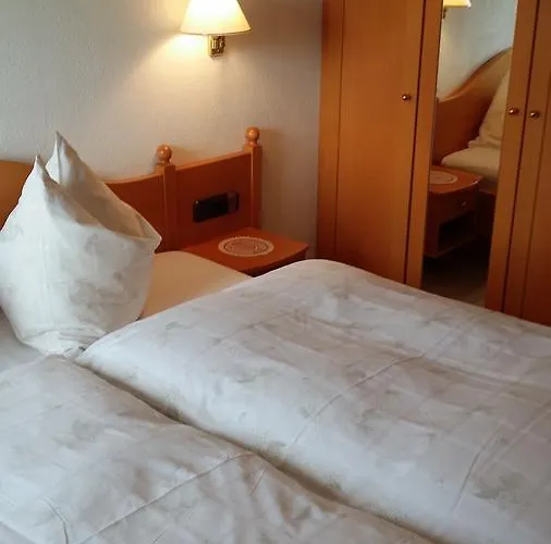 Kreuzhof Seefeld فندق مبيت وإفطار